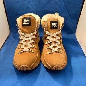 Sorel Brown Lace-Up Winter Boots Women Size 6.5